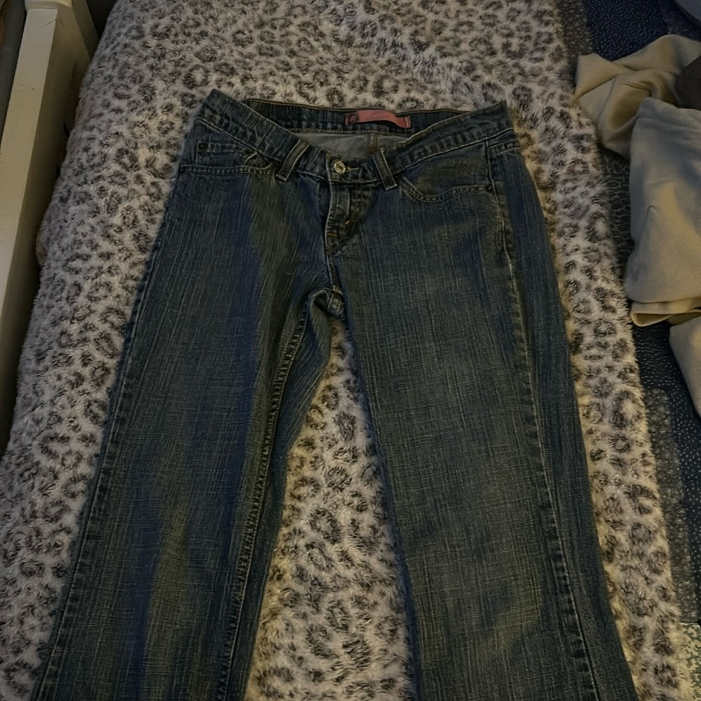 Levi’s Low Rise Jeans